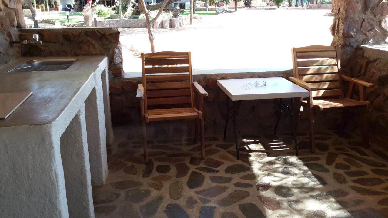 Khan River Lodge Wilhelmstal Εξωτερικό φωτογραφία